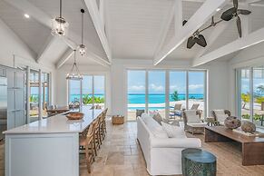 5 BR Luxury Villa On The Sand W Pool