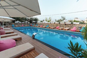 Memaj Hotel