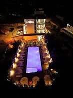 Memaj Hotel