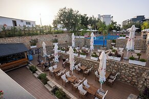 Memaj Hotel