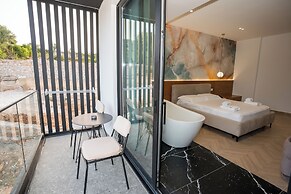 Memaj Hotel