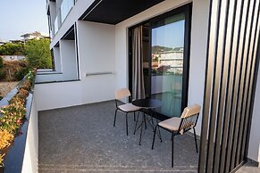 Memaj Hotel