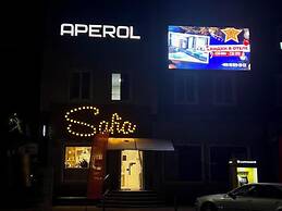 Aperol Hotel