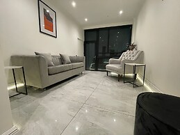 2bedroom Apartment With Steam Room