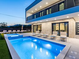 Villa Bonce