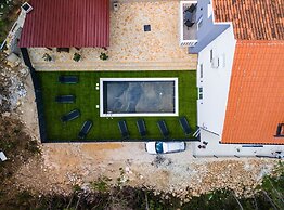 Villa Ivanovi Dvori