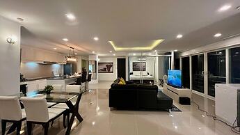 6-36 - 3 Bdr Modern Penthouse With Shared Pool