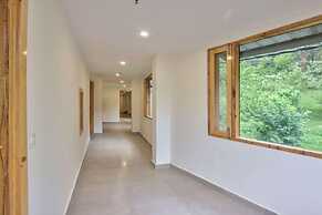 Hotel Tejas Manali by PTW Hotels