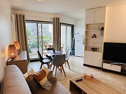 Studio With a Shared Pool Near the Beaches - 2244