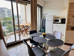 Studio With a Shared Pool Near the Beaches - 2244