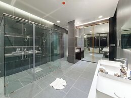The GRANDIOSE Hotel Chiang Rai