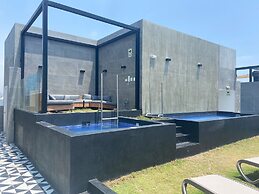 Redibuk - Premiere 1BR in San Isidro