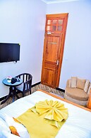 VILLA HOME HOTEL & APARTMENT