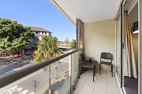 Marvelous Manly With 1 Bathrooms