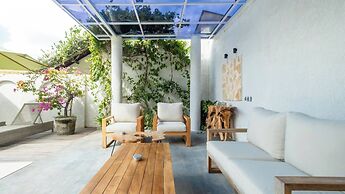 Luxurious Family 6 Br Villa in Seminyak Breakfast Include