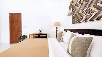 Luxurious Family 6 Br Villa in Seminyak Breakfast Include