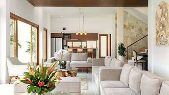 Luxurious Family 6 Br Villa in Seminyak Breakfast Include