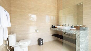 Luxurious Family 6 Br Villa in Seminyak Breakfast Include
