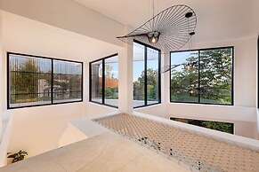 The River Villa by BREIG