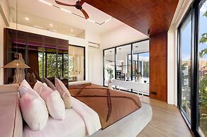 The River Villa by BREIG