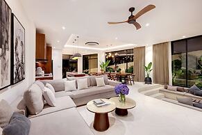 The River Villa by BREIG