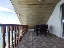 Sea Breeze Beachfront Villa Cebu