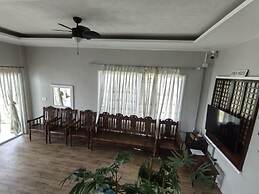 Sea Breeze Beachfront Villa Cebu