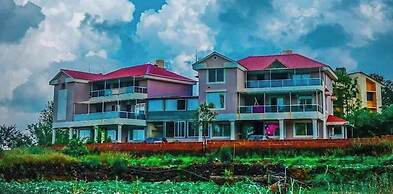Strawberry Land Resort