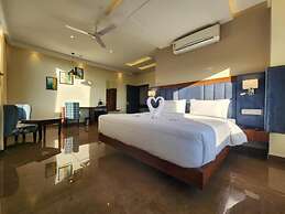 Goroomgo Portola Hotel By Parkside Dharamshala