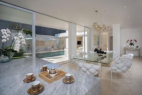 Villa Manis Cantik