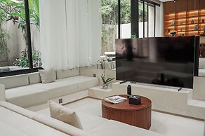Suave Villa Canggu