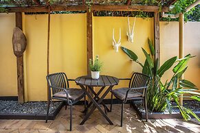 Toms Guest House