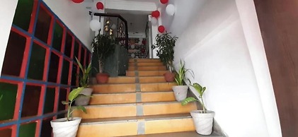 Goroomgo Hotel Amulya Shri Bhopal