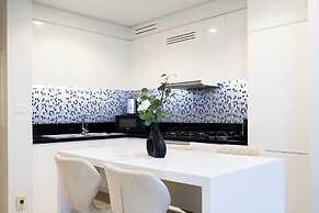 Gorgeous 2BR space in Aykon
