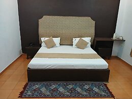Mansarovar Hotel & Banquets