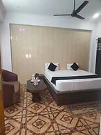 Mansarovar Hotel & Banquets