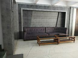 Mansarovar Hotel & Banquets