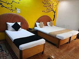 Mansarovar Hotel & Banquets