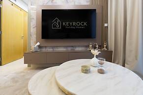 Lux 2BR Aykon Escape in Business Bay