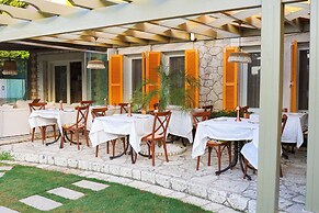 Staff Alaçatı