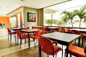 NP Hotel & Suites