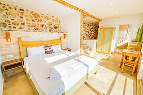 Lisia Sunset Hotel