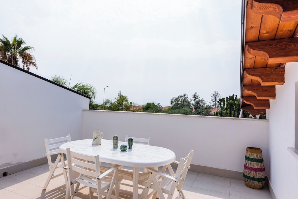 Etneo Apartment by Wonderful Italy