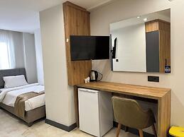 Pars Palas Hotel