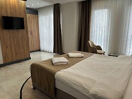 Pars Palas Hotel