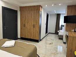 Pars Palas Hotel