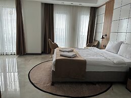 Pars Palas Hotel