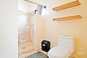 Cozy Stay with onsite Pool Near Malecon