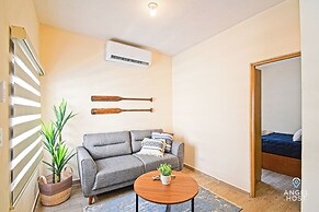 Cozy Stay with onsite Pool Near Malecon