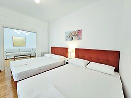 Athens Divas One Paradise